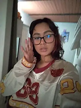 Lilith evans  online show from 04/17/26, 09:29