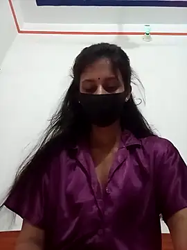 Snapshot of peya5678 chatting on 04/20/26, 05:37 peya5678 online show from 04/20/26, 05:37