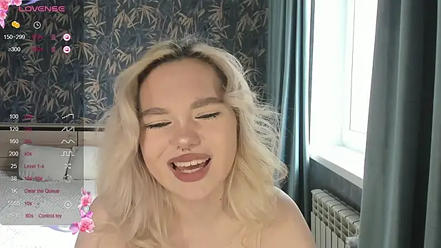 Snapshot of Anna_Delon chatting on 04/26/26, 11:19 Anna Delon online show from 04/26/26, 11:19
