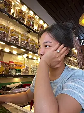 Cherry 029 online show from 04/13/26, 10:21