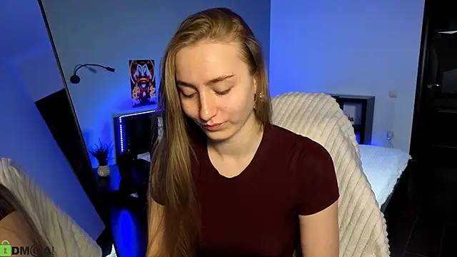 Your Emily25 online show from 05/17/26, 08:01