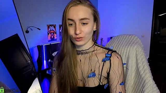 Your Emily25 online show from 05/25/26, 07:58