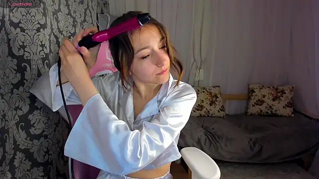 alis tauber online show from 05/05/26, 01:57