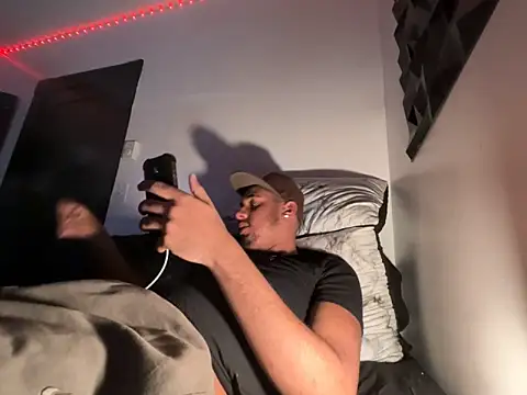 Dominicanboy06 online show from 04/15/26, 06:15