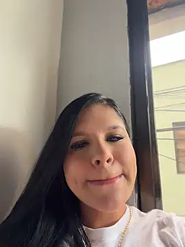 Snapshot of Elara_Luxe chatting on 07/01/26, 09:36 Elara Luxe online show from 07/01/26, 09:36