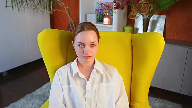 Snapshot of MurielJoo chatting on 04/14/26, 12:44 MurielJoo online show from 04/14/26, 12:44