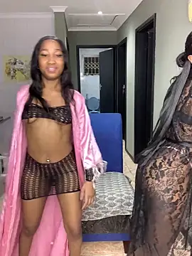 Petite BUNNYWORXXX online show from 05/14/26, 01:12