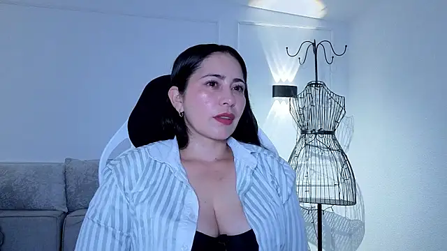valeriavg online show from 05/21/26, 11:28