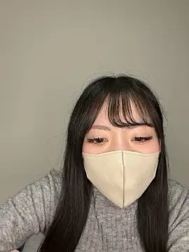 Snapshot of seira6666 chatting on 04/13/26, 05:51 seira6666 online show from 04/13/26, 05:51