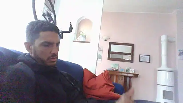 Snapshot of Bucefalo2024 chatting on 05/06/26, 06:52 Bucefalo2024 online show from 05/06/26, 06:52