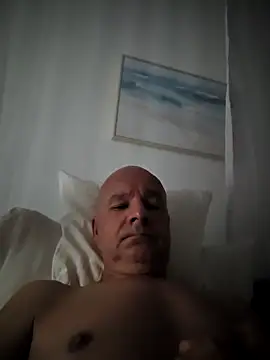 mannohmann5 online show from 06/14/26, 04:36