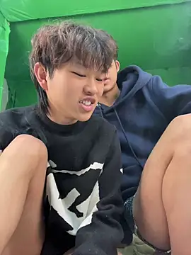 -OvO- online show from 05/11/26, 04:04
