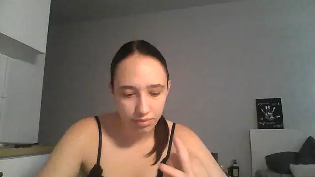 DarkMirel online show from 07/05/26, 04:03