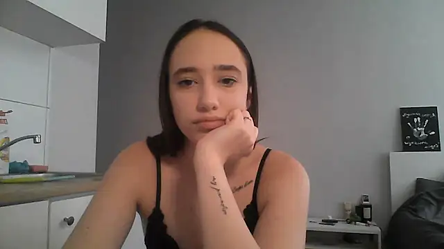 DarkMirel online show from 07/07/26, 02:10