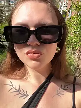 SweetLikaaa online show from 04/24/26, 02:30