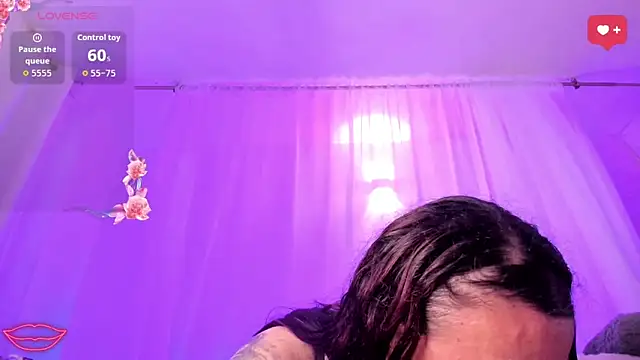 Snapshot of Anyelina_milf chatting on 05/16/26, 07:34 Anyelina milf online show from 05/16/26, 07:34