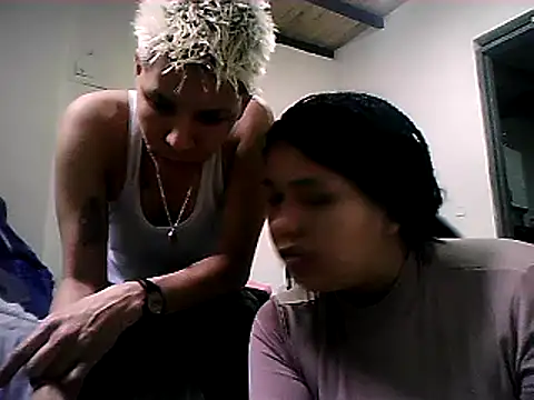 Snapshot of exotic_nights chatting on 05/14/26, 08:37 exotic nights online show from 05/14/26, 08:37