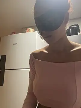 gabrielasausa30 online show from 07/15/26, 02:17