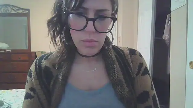 Snapshot of VenusOfEden chatting on 04/18/26, 06:17 VenusOfEden online show from 04/18/26, 06:17