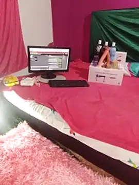 Snapshot of Kaissy_dollts chatting on 04/15/26, 08:32 Kaissy dollts online show from 04/15/26, 08:32