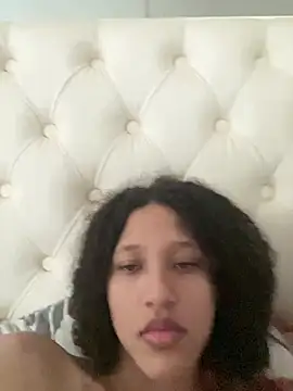 Stefy sophie03 online show from 07/09/26, 08:13