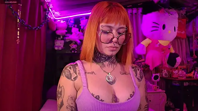 Snapshot of MelodyPrive chatting on 07/01/26, 04:58 MelodyPrive online show from 07/01/26, 04:58
