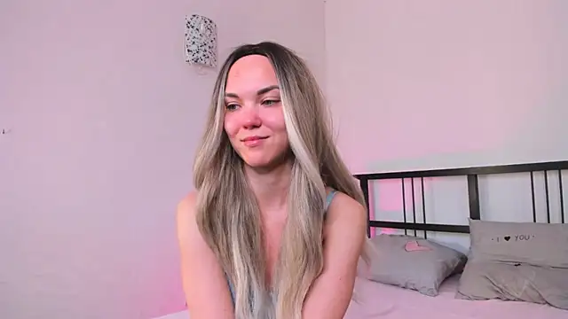Flora Ambeers online show from 05/30/26, 06:21