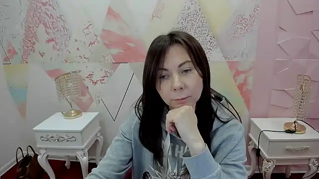 Anny gilly online show from 04/23/26, 01:02