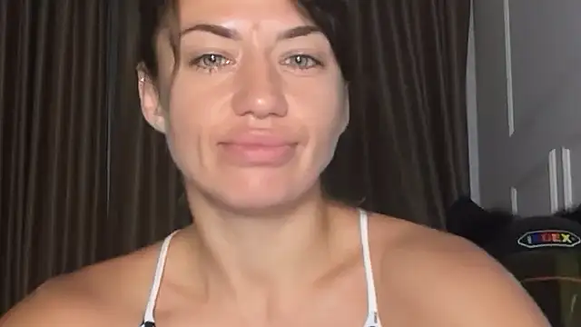 missRorian online show from 05/17/26, 02:13