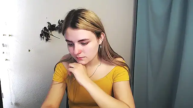  shy sabrina   online show from 05/20/26, 11:49