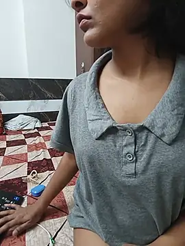Snapshot of babe_shikha chatting on 07/26/26, 07:10 babe shikha online show from 07/26/26, 07:10