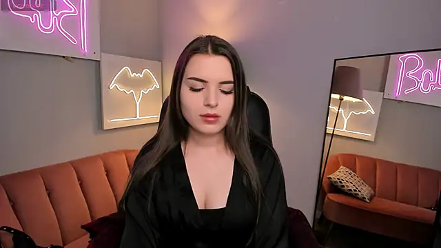 AliceLiador  online show from 05/11/26, 02:45