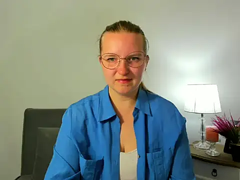 RoseTeacherX online show from 04/29/26, 05:17