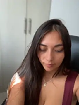 Chloe Candy  online show from 05/18/26, 02:45