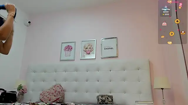 KimberlyBoonee online show from 06/26/26, 07:29