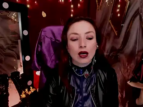 Queenscarlettsecret online show from 05/01/26, 04:55