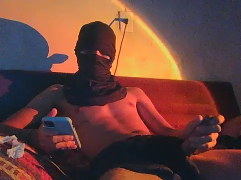 Kisandrel online show from 04/19/26, 02:49