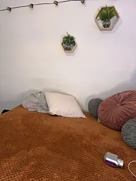 milasantana  online show from 06/06/26, 10:03