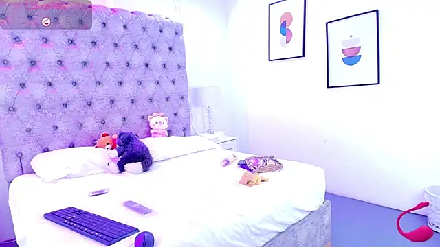 Zoe M00n online show from 05/30/26, 08:06