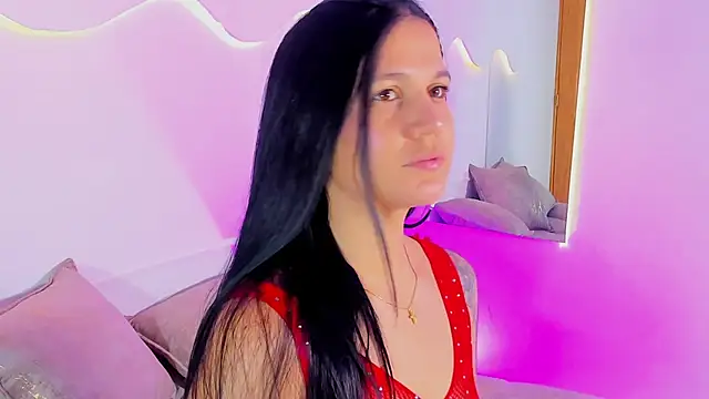Snapshot of MiaMalcova__ chatting on 05/11/26, 02:45 MiaMalcova online show from 05/11/26, 02:45