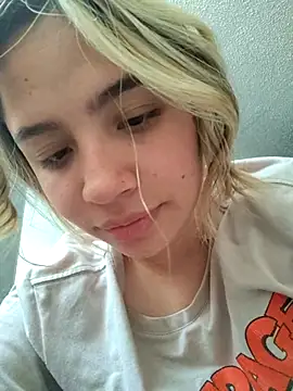 Bebitafiu online show from 04/23/26, 12:40