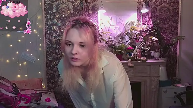 DoubleBubble  online show from 07/07/26, 02:14