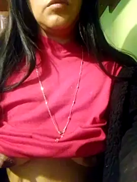 Snapshot of Gaby_lulu chatting on 06/17/26, 03:02 Gaby lulu online show from 06/17/26, 03:02