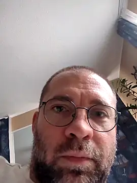 gayboyx77 online show from 06/03/26, 09:45