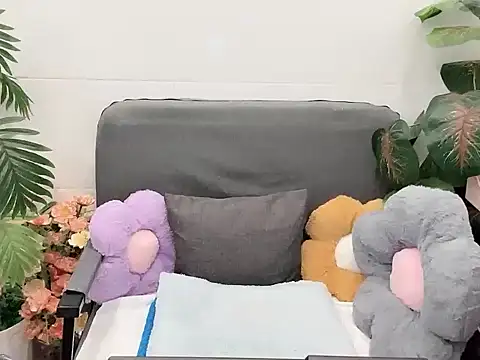 Snapshot of linhkute97 chatting on 07/07/26, 07:09 linhkute97 online show from 07/07/26, 07:09