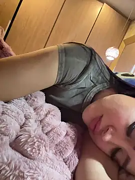 Snapshot of Sara_fun chatting on 01/25/25, 11:43 Sara fun online show from 01/25/25, 11:43