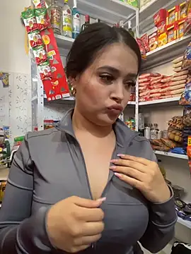 Sara fun online show from 02/26/26, 08:19