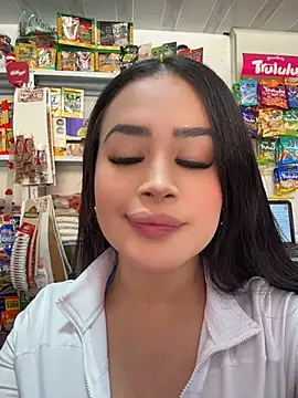 Sara fun online show from 05/14/26, 06:58
