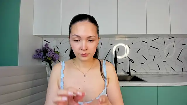 Snapshot of ameliyaa_sun chatting on 05/02/26, 04:01 ameliyaa sun online show from 05/02/26, 04:01