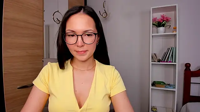 Snapshot of ameliyaa_sun chatting on 05/23/26, 03:23 ameliyaa sun online show from 05/23/26, 03:23